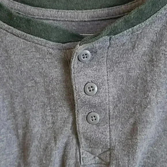 LL  Bean Organic Cotton Men's Top - Size Small - Picture 4 of 5